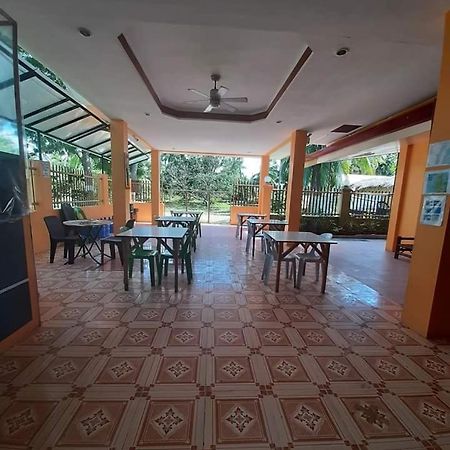Hotel Jessa'S 5 Guests House Moalboal Esterno foto
