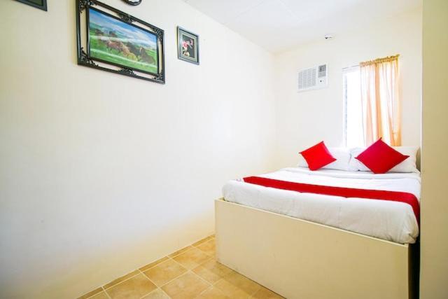 Hotel Jessa'S 5 Guests House Moalboal Esterno foto